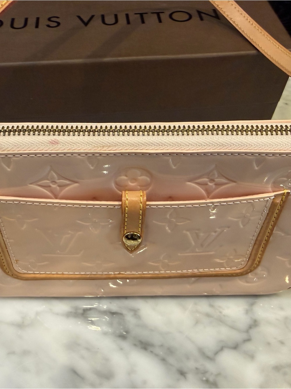 LOUIS VUITTON Marshmallow Monogram Vernis Mallory Square Bag - Picture 7 of 14